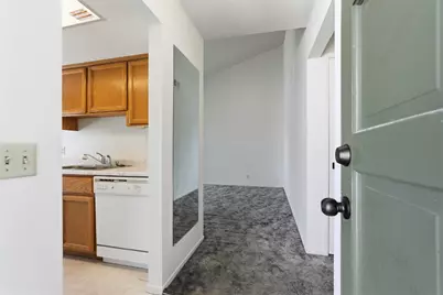 8252 Center Parkway #79, Sacramento, CA 95823 - Photo 7