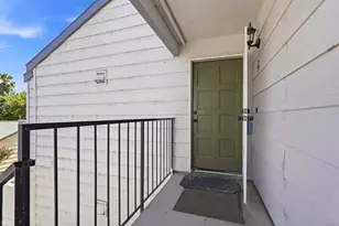 8252 Center Pkwy, Sacramento, CA 95823 - Photo 5