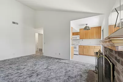 8252 Center Parkway #79, Sacramento, CA 95823 - Photo 11