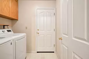 4663 Cayman Ct, Stockton, CA 95210 - Photo 29