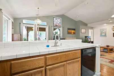 4663 Cayman Court, Stockton, CA 95210 - Photo 15