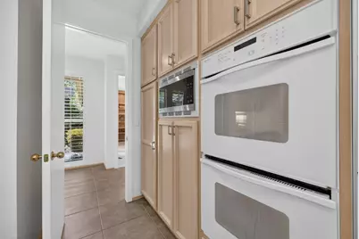 11260 Crocker Grove Lane, Gold River, CA 95670 - Photo 27
