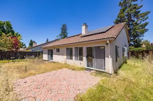 10088 River Falls Cir, Stockton, CA 95209 - Photo 37