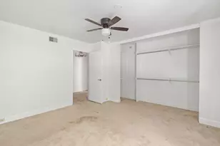 1310 Commons Dr, Sacramento, CA 95825 - Photo 21