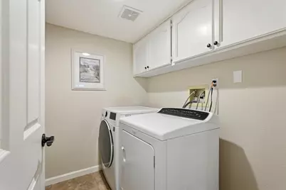 8804 Bradbury Court, Elk Grove, CA 95624 - Photo 29