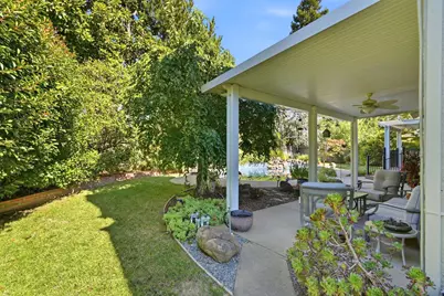 8804 Bradbury Court, Elk Grove, CA 95624 - Photo 35