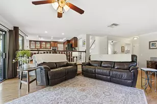 8804 Bradbury Ct, Elk Grove, CA 95624 - Photo 53