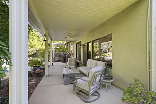 8804 Bradbury Ct, Elk Grove, CA 95624 - Photo 33