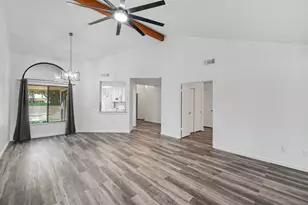 2504 Spring Water Dr, Modesto, CA 95355 - Photo 9