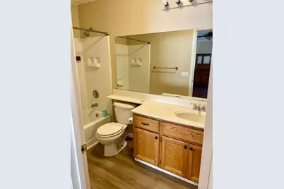 8657 Golden Sage Dr, Elk Grove, CA 95624 - Photo 9