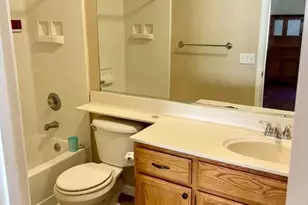 8657 Golden Sage Dr, Elk Grove, CA 95624 - Photo 9