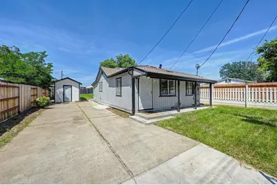 1825 Roy Avenue, Sacramento, CA 95815 - Photo 1