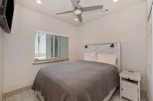 1825 Roy Ave, Sacramento, CA 95815 - Photo 39