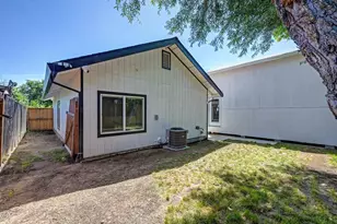 1825 Roy Ave, Sacramento, CA 95815 - Photo 47