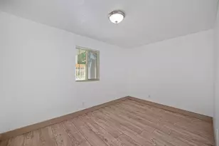 1825 Roy Ave, Sacramento, CA 95815 - Photo 15