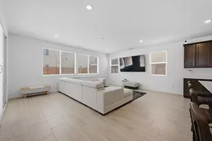 8852 Boes Wy, Sacramento, CA 95829 - Photo 5