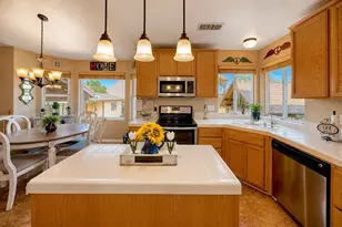 751 Savignon Blanc Ct, Los Banos, CA 93635 - Photo 13