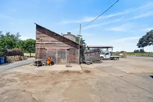 10112 E Woodbridge Rd, Acampo, CA 95220 - Photo 49