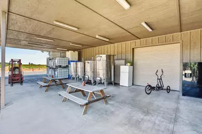 10112 E Woodbridge Road, Acampo, CA 95220 - Photo 39