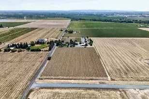 10112 E Woodbridge Rd, Acampo, CA 95220 - Photo 15