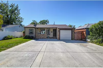 2660 23rd Avenue, Sacramento, CA 95820 - Photo 1