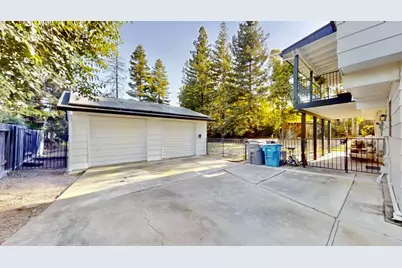 475 S Barrett Road #A, Yuba City, CA 95991 - Photo 5