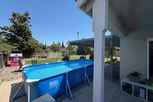 8665 N Cedar Ave, Fresno, CA 93720 - Photo 43