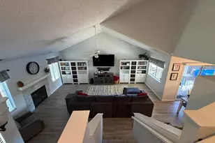 8665 N Cedar Ave, Fresno, CA 93720 - Photo 11