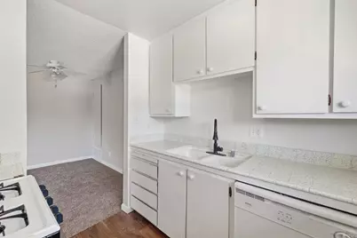 279 Sharp Circle #4, Roseville, CA 95678 - Photo 3