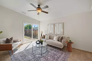 831 Emily St, Turlock, CA 95380 - Photo 5