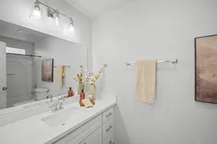 831 Emily St, Turlock, CA 95380 - Photo 3