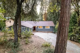 489 Alpine Dr, Colfax, CA 95713 - Photo 1