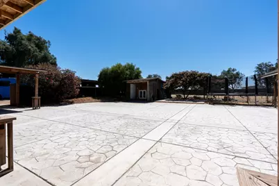 16448 Monreal Road, Madera, CA 93636 - Photo 19