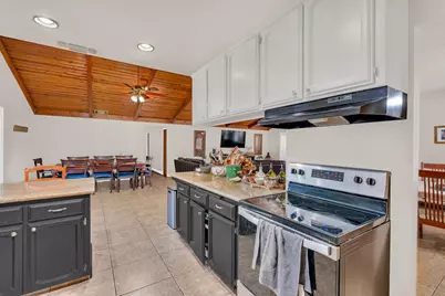 16448 Monreal Road, Madera, CA 93636 - Photo 55