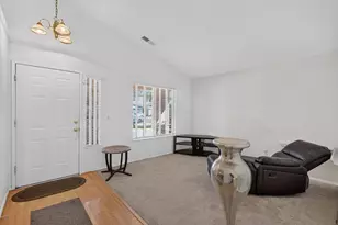 2450 Fairway Glen St, Stockton, CA 95206 - Photo 5