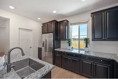 9327 Mystic Lake Aly, Sacramento, CA 95829 - Photo 17