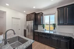 9327 Mystic Lake Alley, Sacramento, CA 95829 - Photo 17