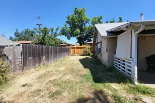 2620 Darwin St, Sacramento, CA 95821 - Photo 3