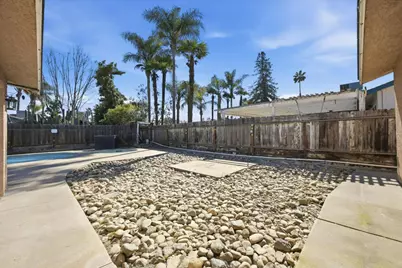 840 Holiday Way, Chowchilla, CA 93610 - Photo 35