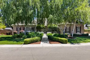 9900 Country Oak Ct, Oakdale, CA 95361 - Photo 1
