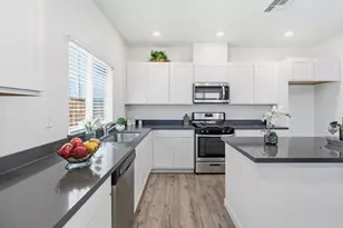 3305 America Dr, Lincoln, CA 95648 - Photo 17