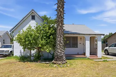 405 N G Street, Madera, CA 93637 - Photo 1