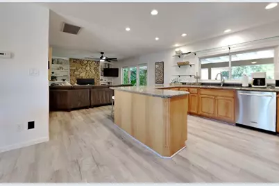 909 Newcastle Court, Modesto, CA 95355 - Photo 21