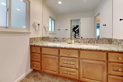 909 Newcastle Court, Modesto, CA 95355 - Photo 55
