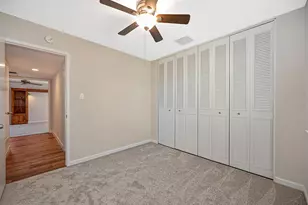 8941 La Riviera Dr, Sacramento, CA 95826 - Photo 21