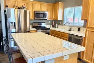 1091 Twins Way, Yuba City, CA 95991 - Photo 3