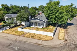 2297 Beaumont St, Sacramento, CA 95815 - Photo 41