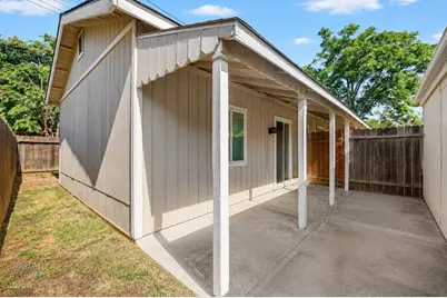 2297 Beaumont Street, Sacramento, CA 95815 - Photo 31