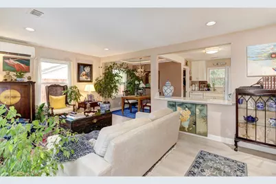 4400 E Nichols Avenue, Sacramento, CA 95820 - Photo 9