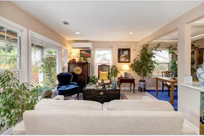 4400 E Nichols Avenue, Sacramento, CA 95820 - Photo 11